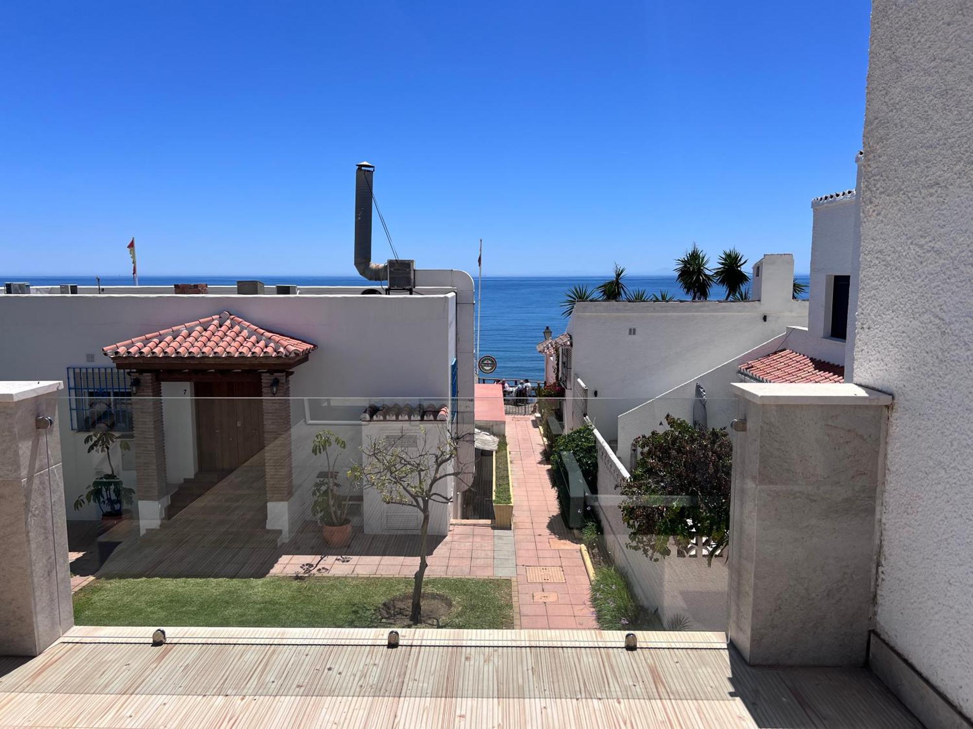 אסטפונה Pirata Bungalow Sea Front מראה חיצוני תמונה
